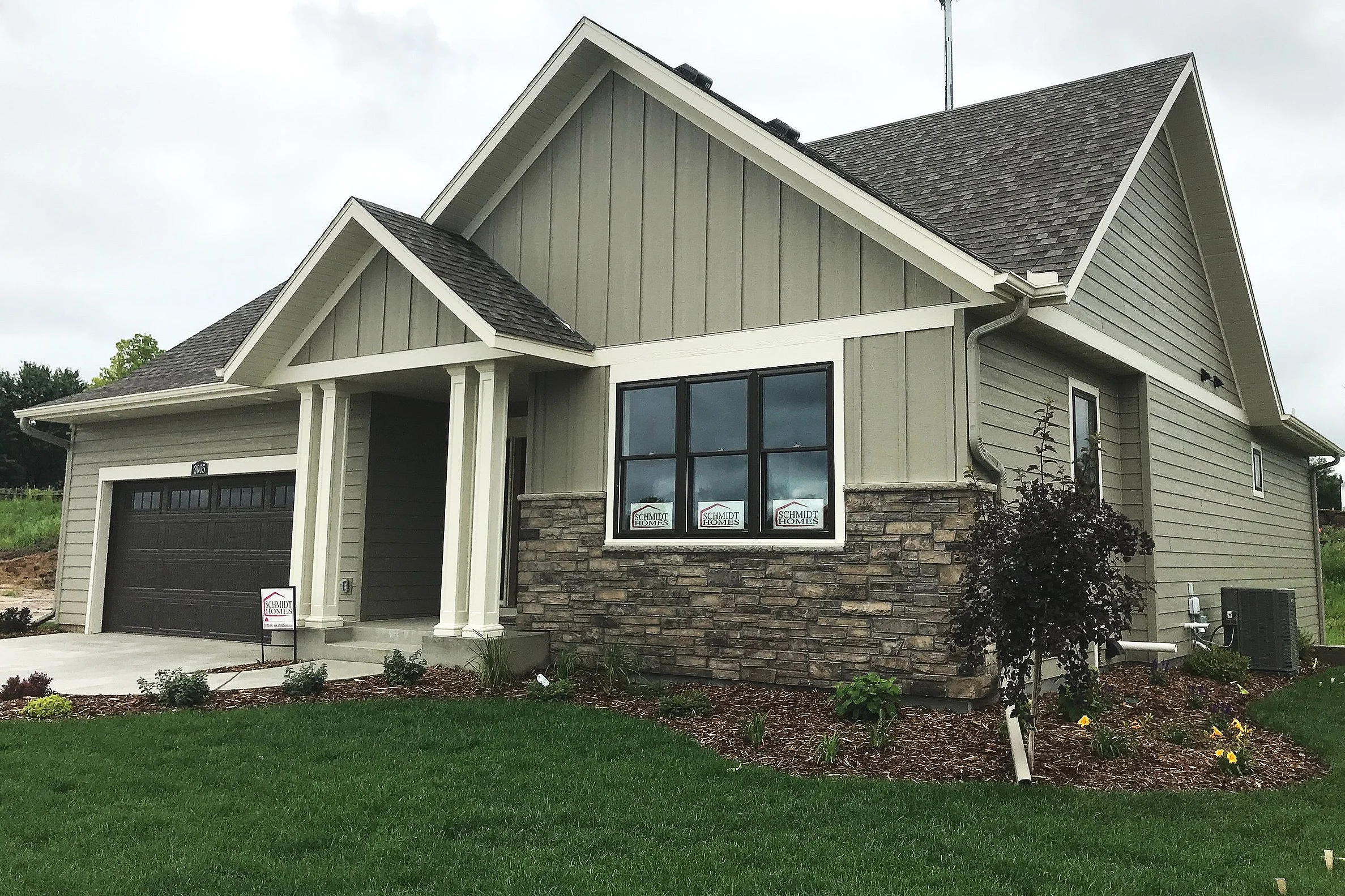 Schmidt Homes - Stratford Home