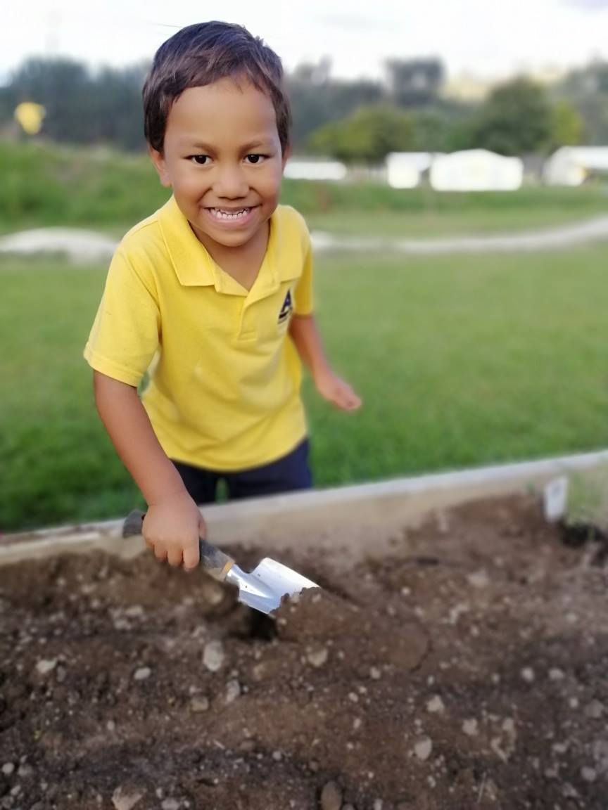 Te Ahurewa planting.jpg