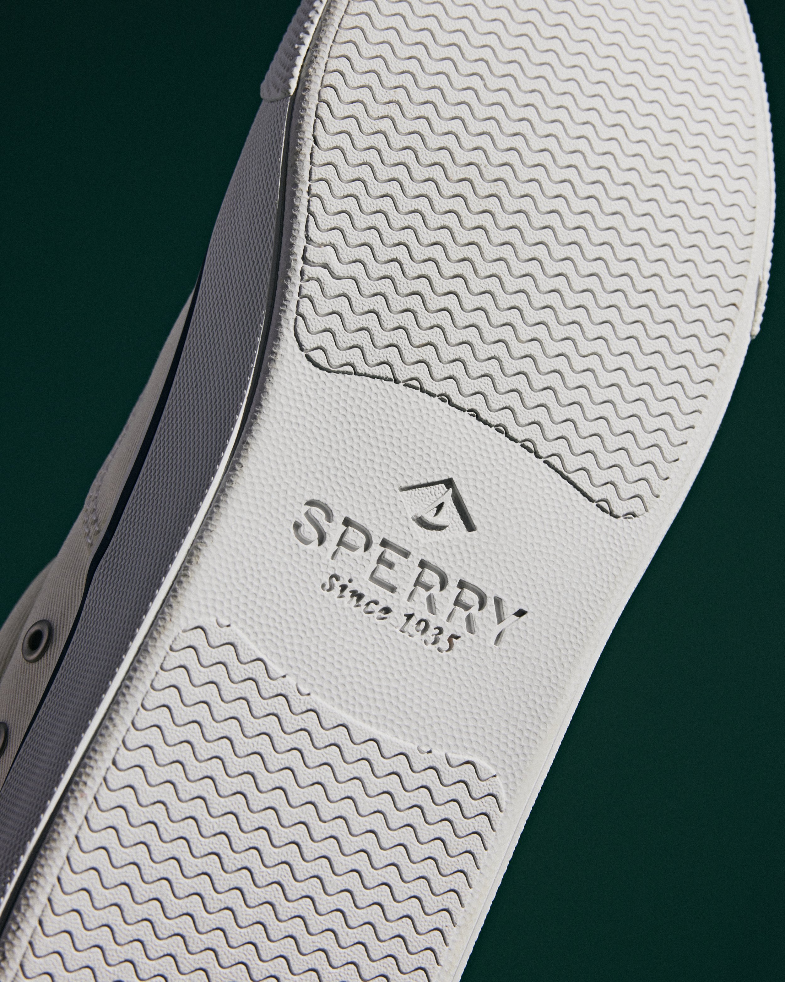 s24_mens_still_striper II cvo sneaker_white_01_20312.jpg