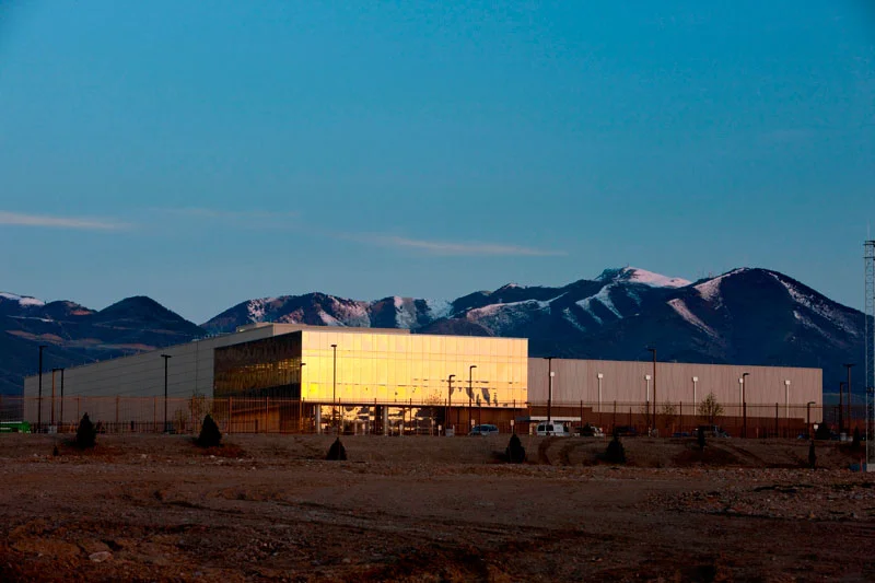 Data Center.jpg