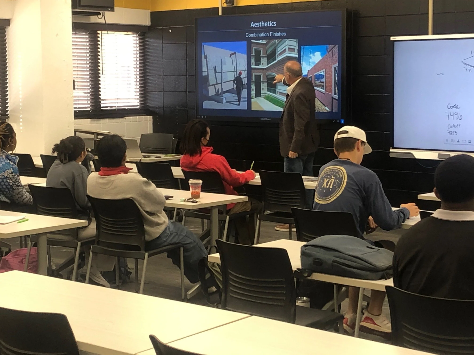 Dan Eckenrode visiting campus on Nov 2026.JPG