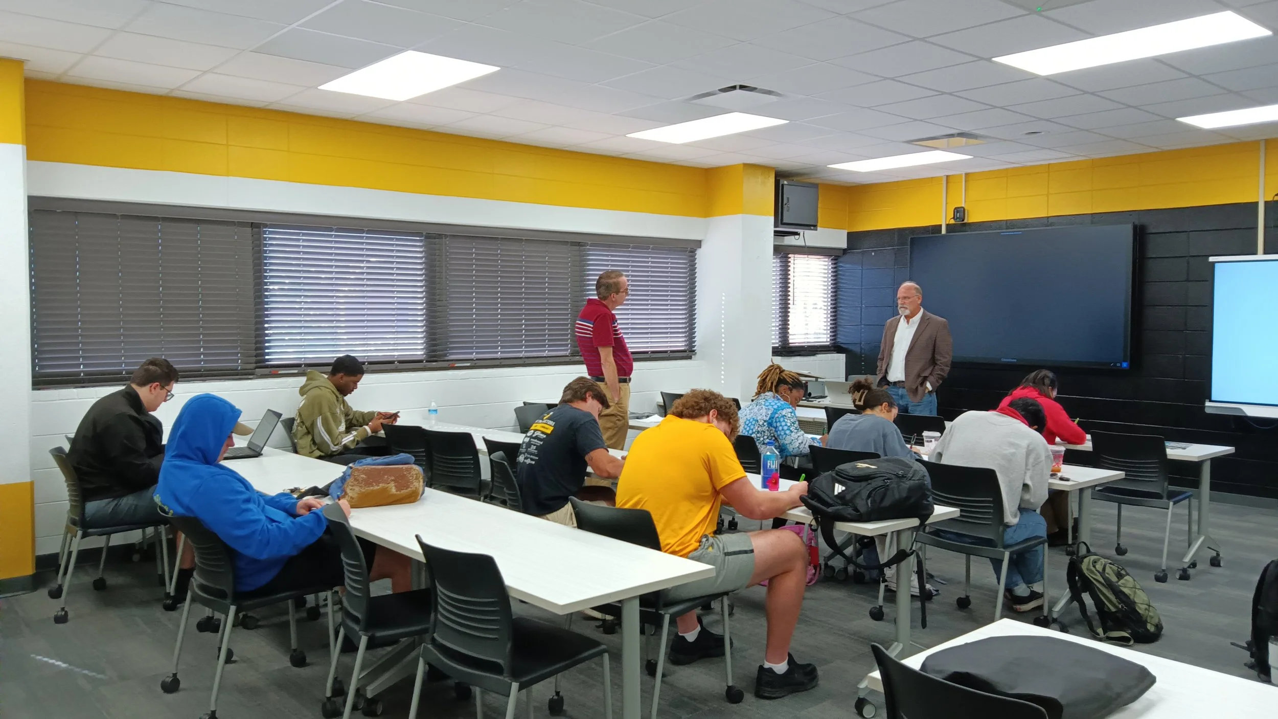 Dan Eckenrode AEC 344 speaker 2.jpg