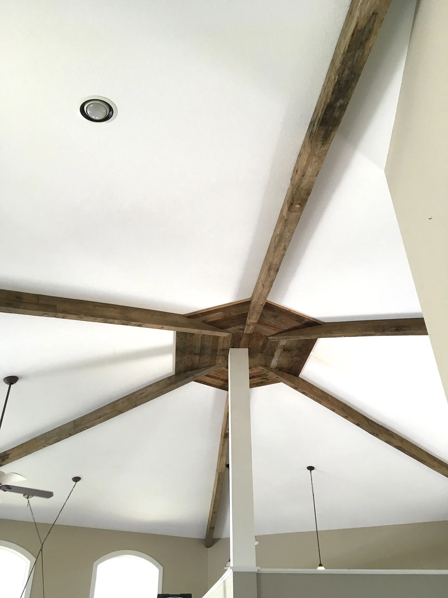 MWC_ceiling_beams_1.jpg