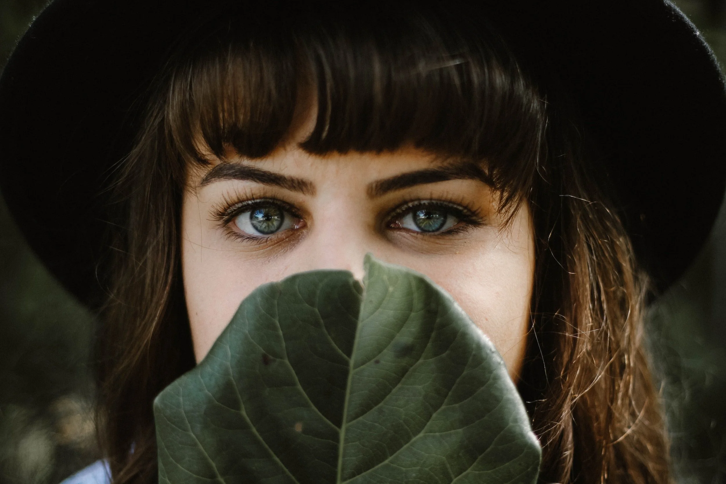 Bangs are Back! The Classic And The New: Why You Should Try The Trendy Haircut 