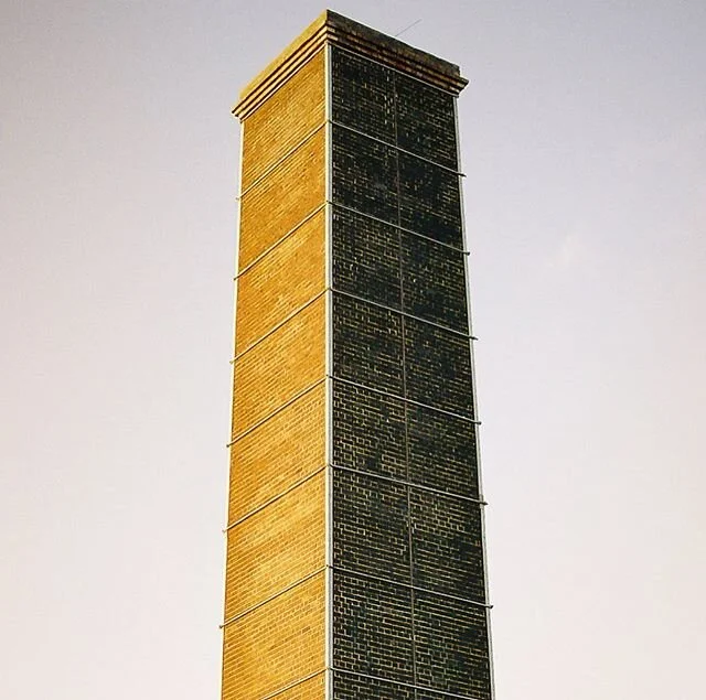 Manmadeshapes 
Film 2019
.
.
.
#ebonylambphotographer #film #35mm