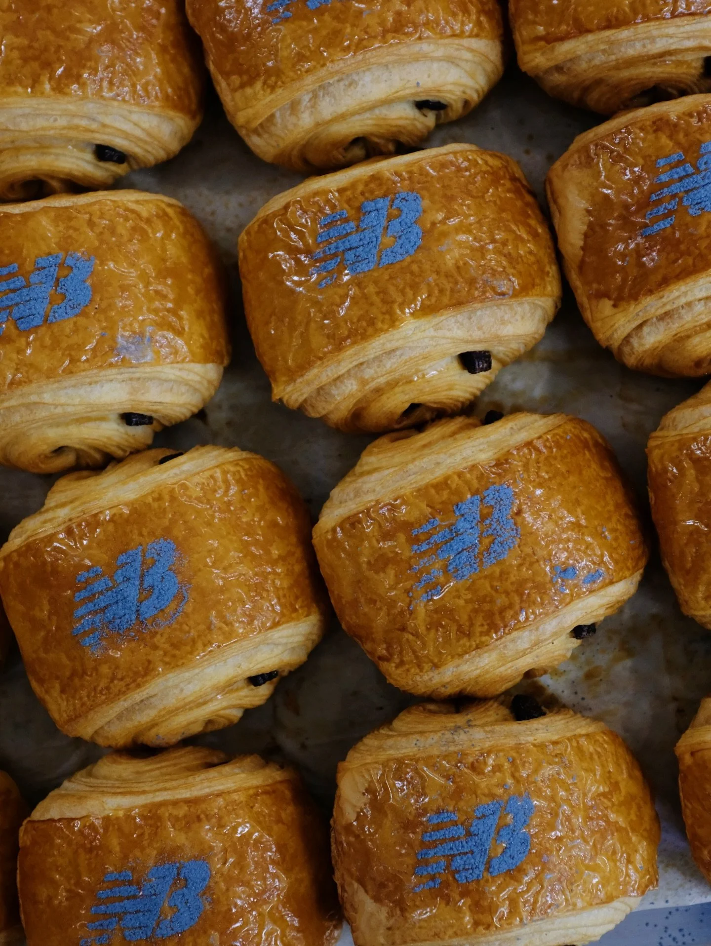 We had so much fun hosting a pop-up caf&eacute; in collaboration with New Balance at their Newbury Street store last weekend in celebration of the Boston Marathon. Thank you to all who stopped by!