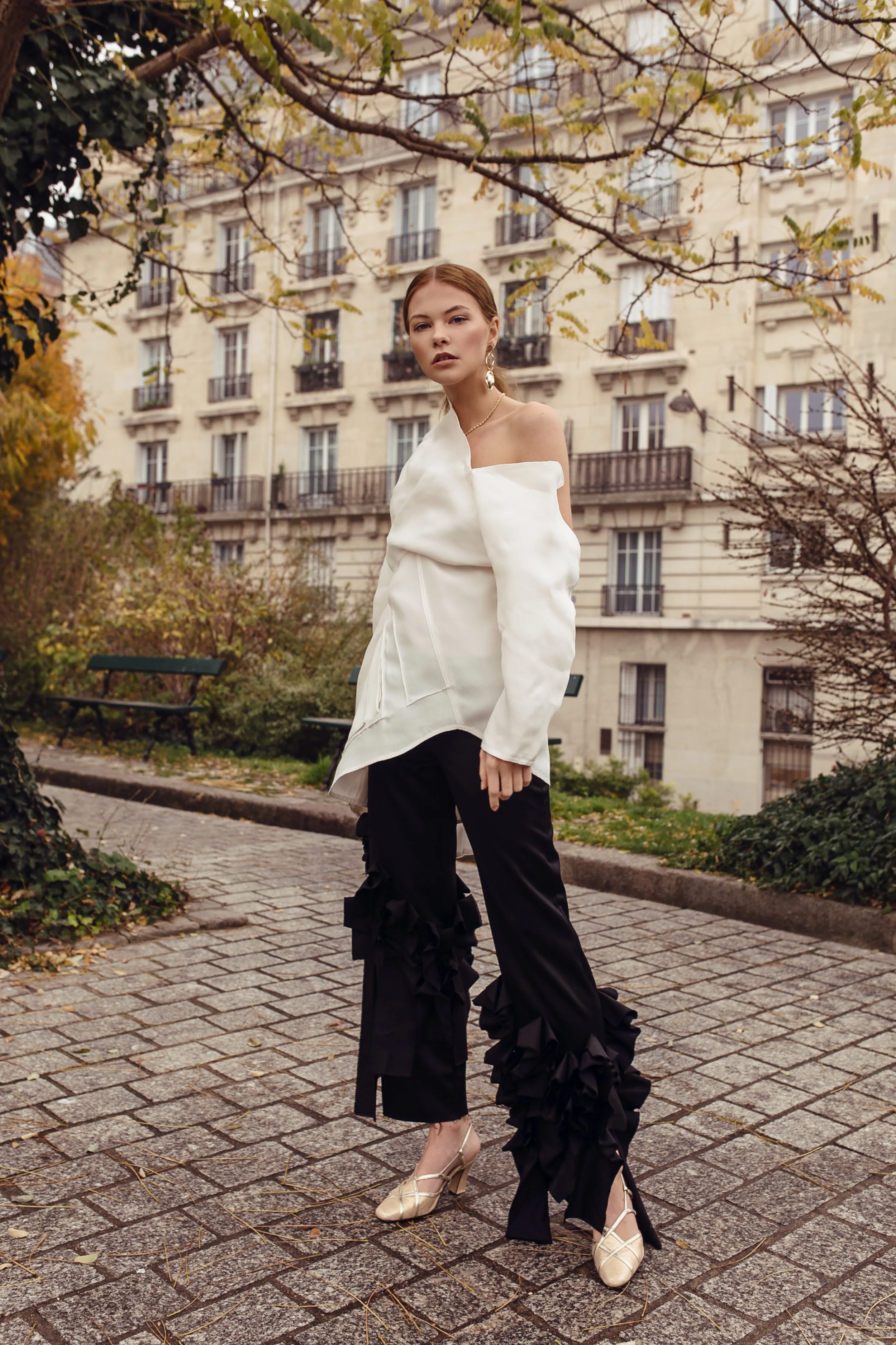 Jolie-editorial-2.jpg