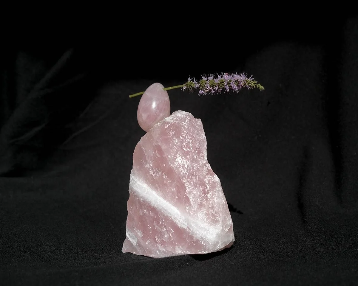Rose Quartz is believed to be the stone of unconditional love. It is believed to encourage forgiveness and to help you let go of anger, resentment and jealousy. #lucidmoons