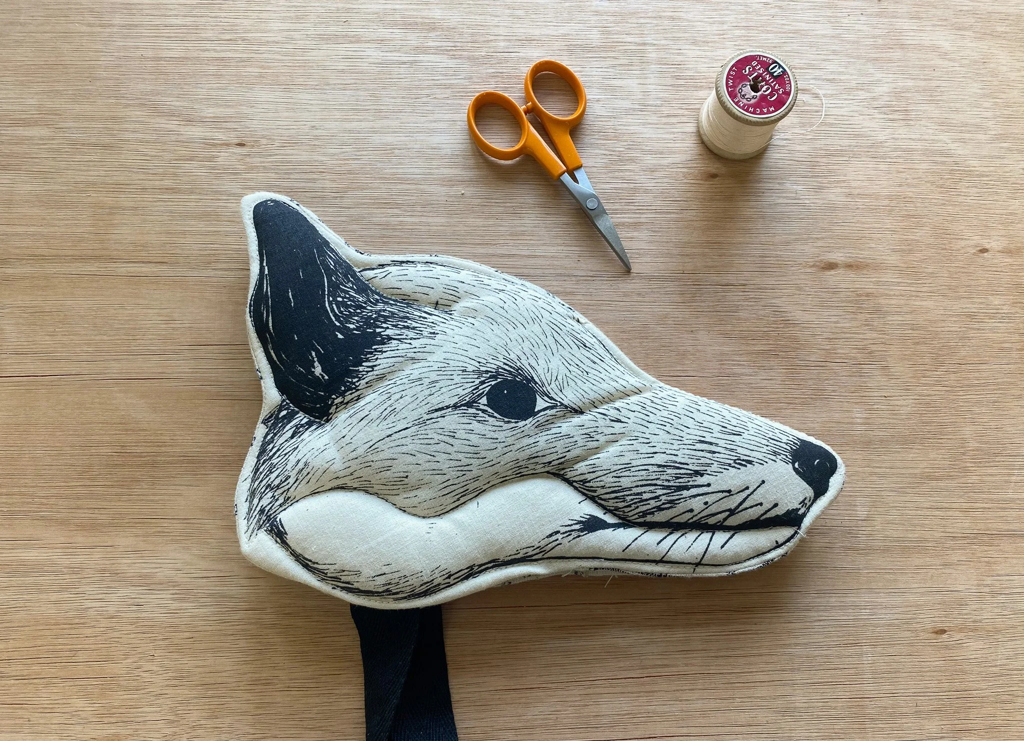 Sample Monochrome Fox Headdress