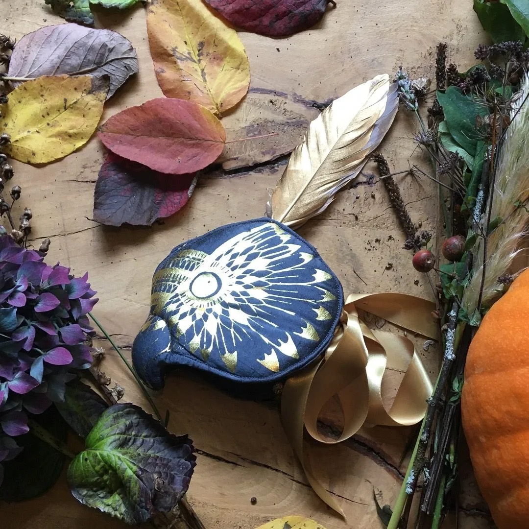 Here are some of the Owl headdresses available in our Autumn Edit: Intuition Owl ✨Gold Sequin Owl ✨ Blue Totem Owl ✨ Cream Sari Owl✨

All lined with vintage sari silks or block print cottons, each one is unique - perfect for bringing a bit of magic t