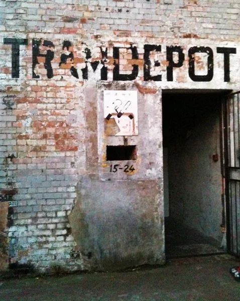 Animalesque was dreamed up in 2011.

My very first studio was an old tram depot in Hackney Downs, shared with some of my best pals @laurenmetamartin &amp; @lizzieannaparkinson 😘

It was freezing in the winter and like a greenhouse in the summer, dam