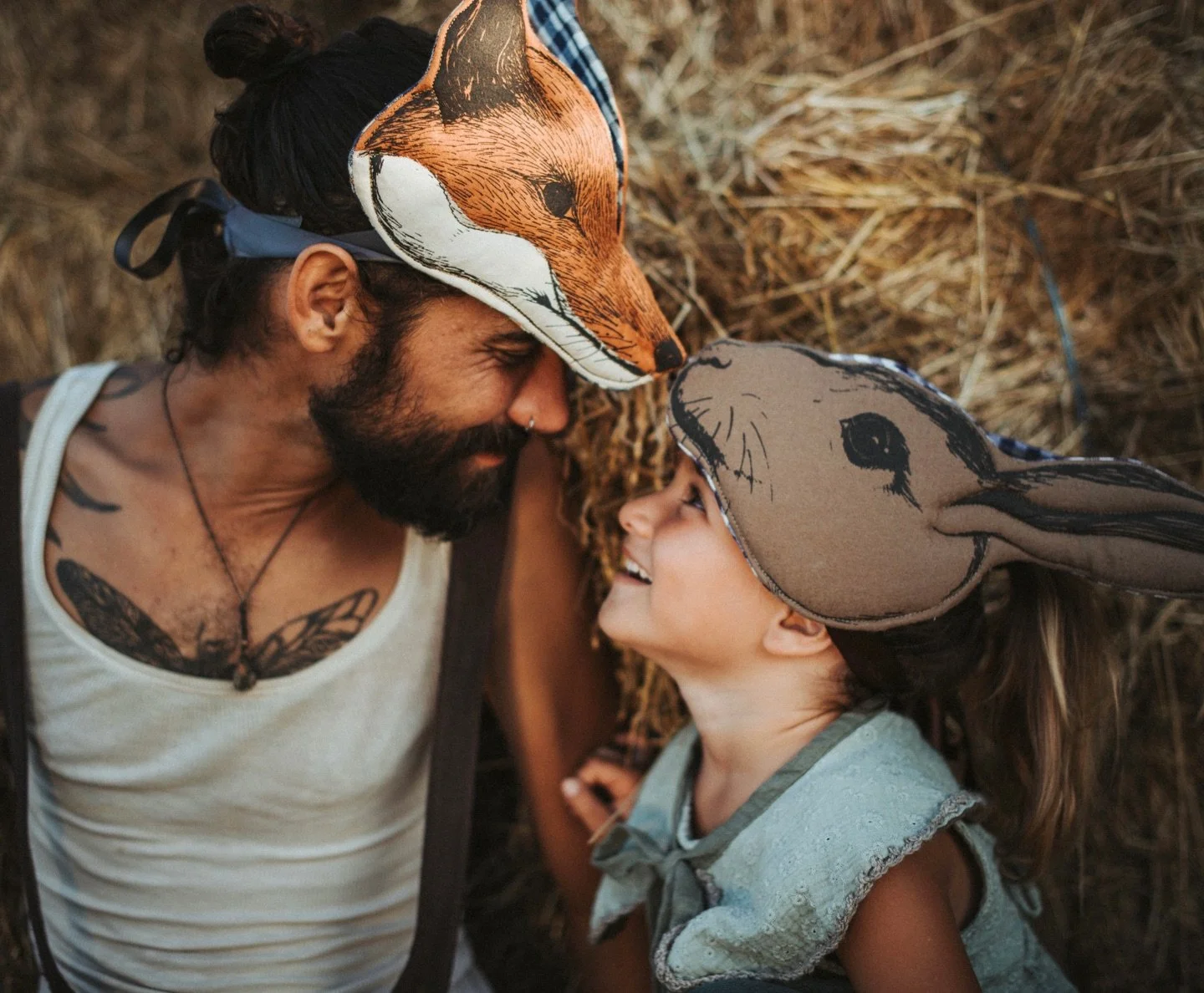 Spring has finally arrived 🌞

Love this little shoot of fox and rabbit having a spring adventure - captured beautifully by @wildsoulkidsphotography 🧡

Brown rabbits are all stocked up in the shop FYI&hellip; just saying 😉🐰