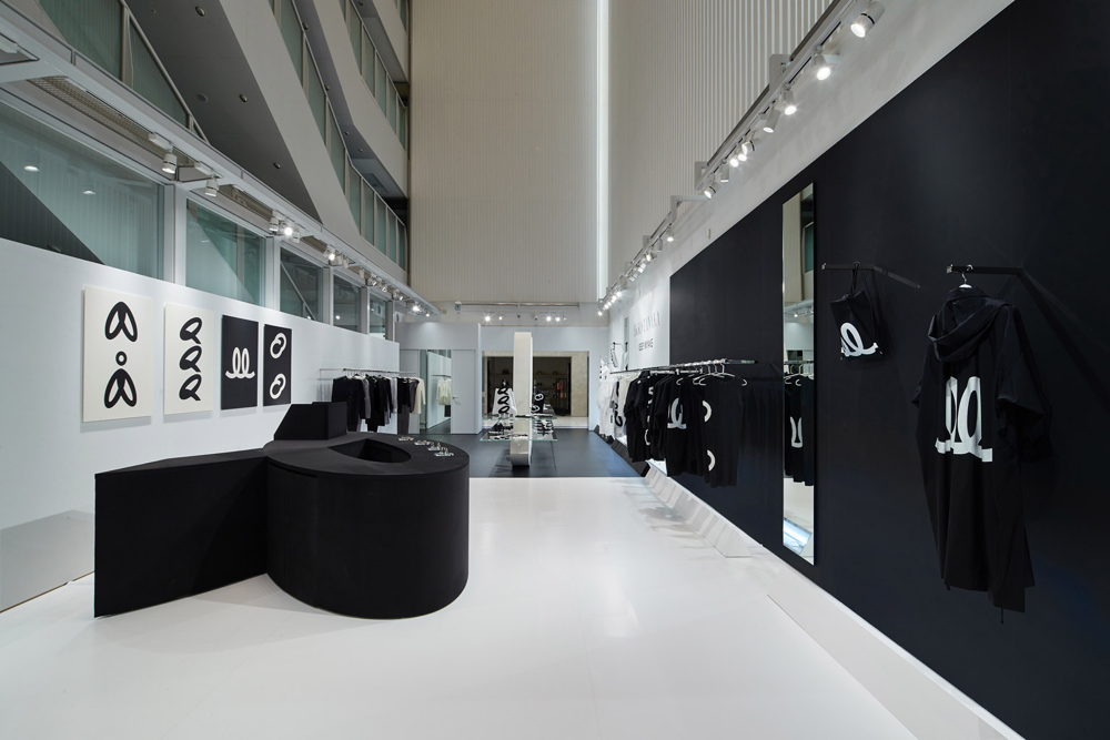 ikko-tanaka-issey-miyake-pop-up-03.png