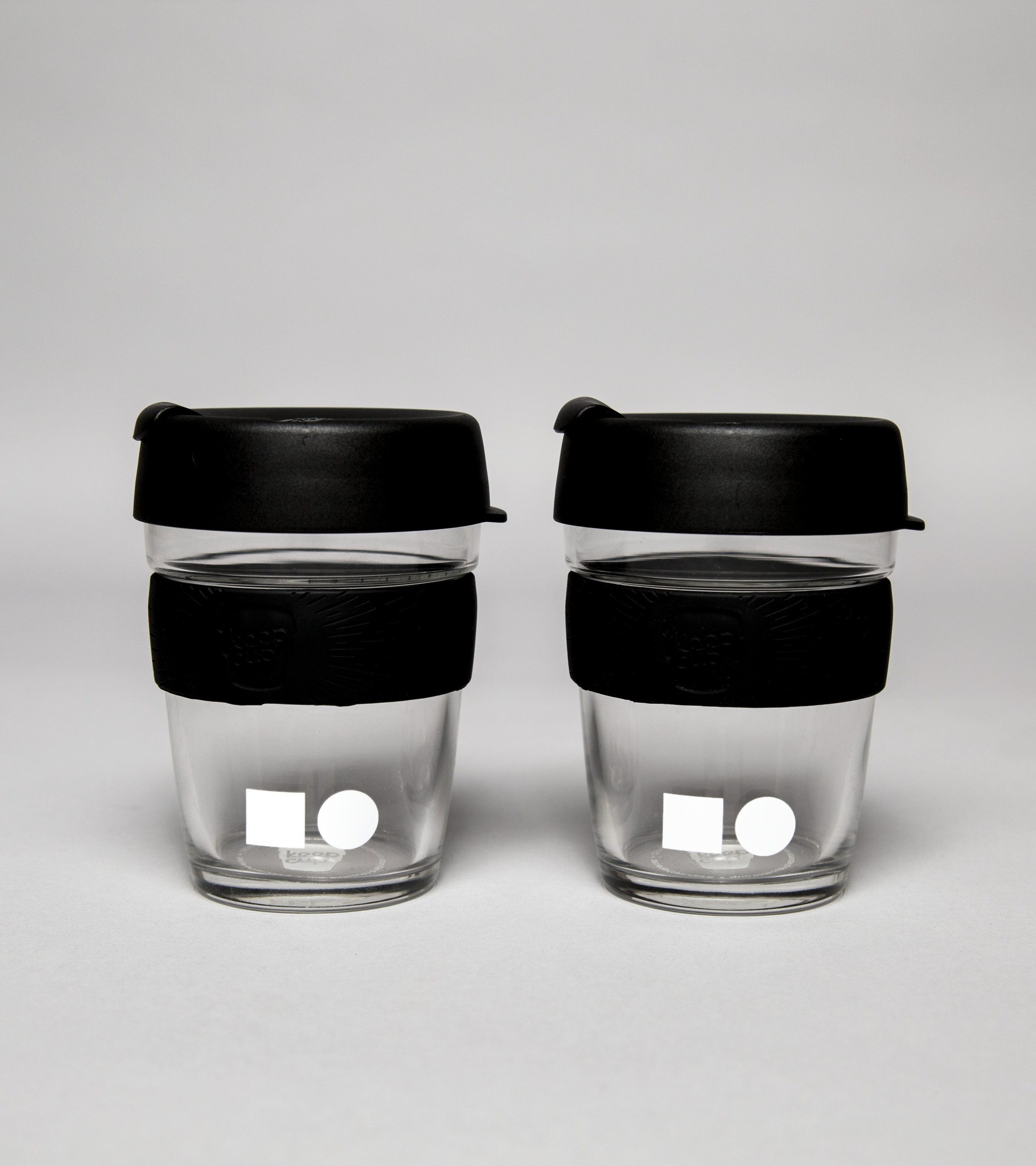 6-Varnom-Ross-Branding-Coffee-Cups-Bibliothèque-London-UK-BPO.jpg