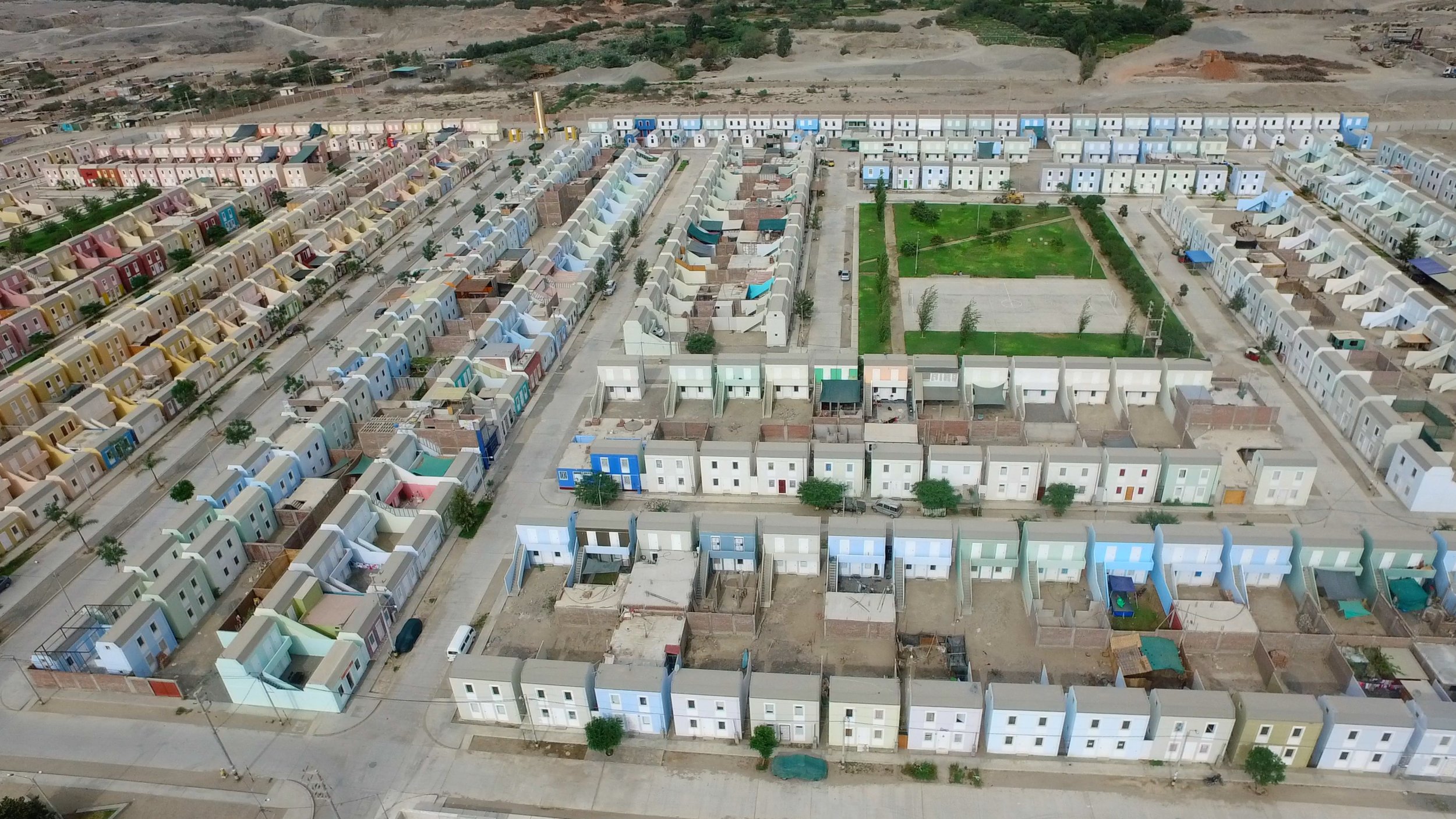 SBC project Piedras de Buena Vista in Ica, Peru. A couple can buy a home here with running water and security on a minimum wage salary.