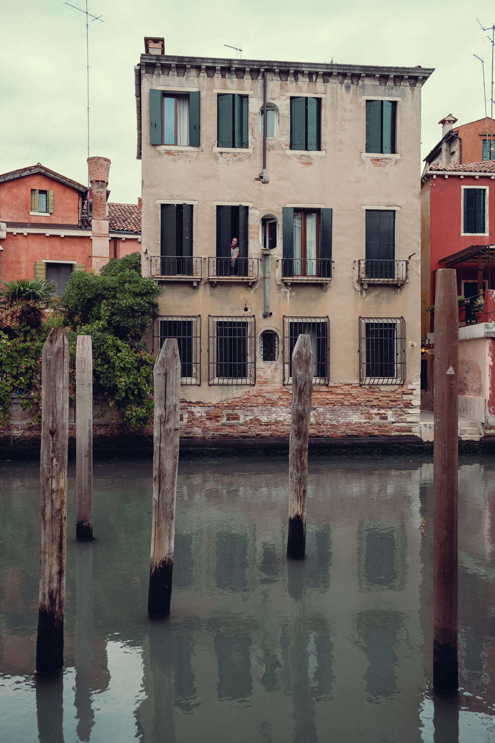 Venetian parking.