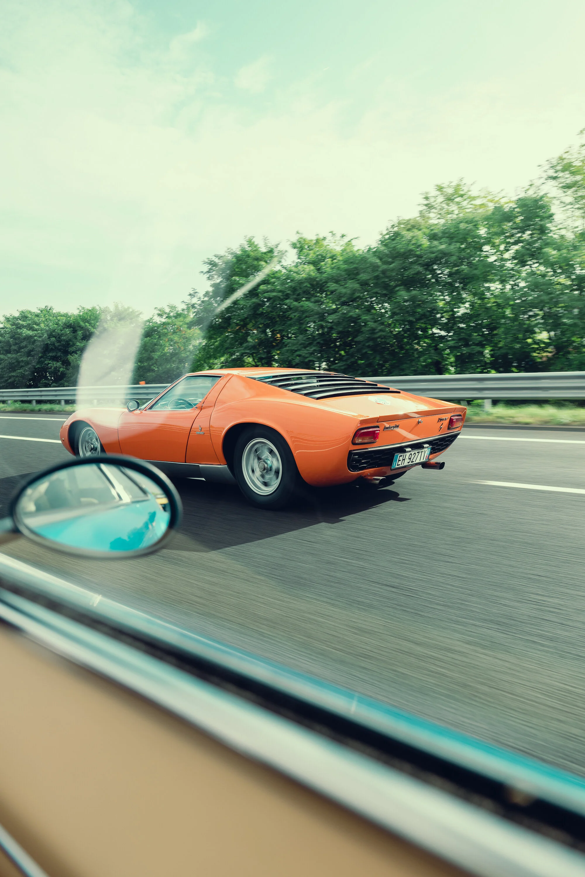 The Queen: Miura, here in orange.