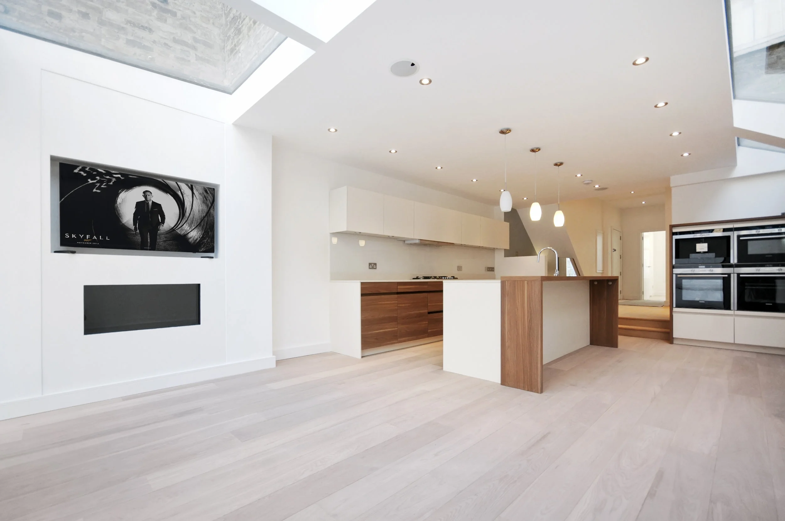21773_-_RHC8_-_GFF_5_FOSKETT_ROAD__SW6_-_RECEPTION_2.jpg