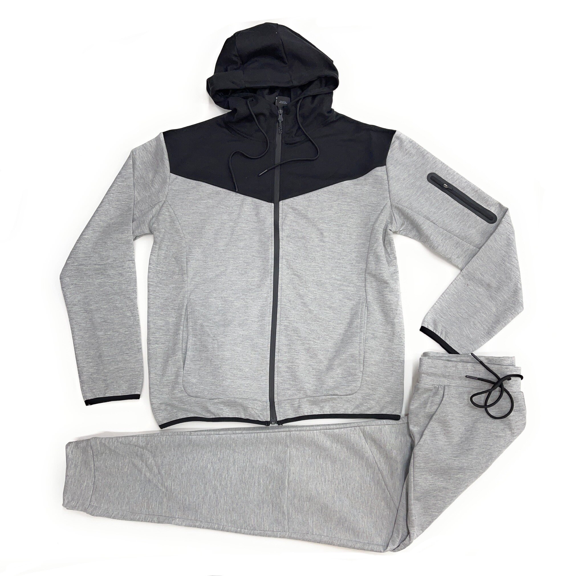 7760CE26-30AF-4E72-962E-07B3A5C4375A