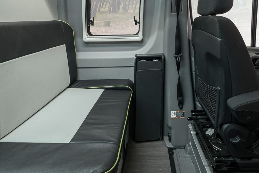 rv-bench-18.jpg