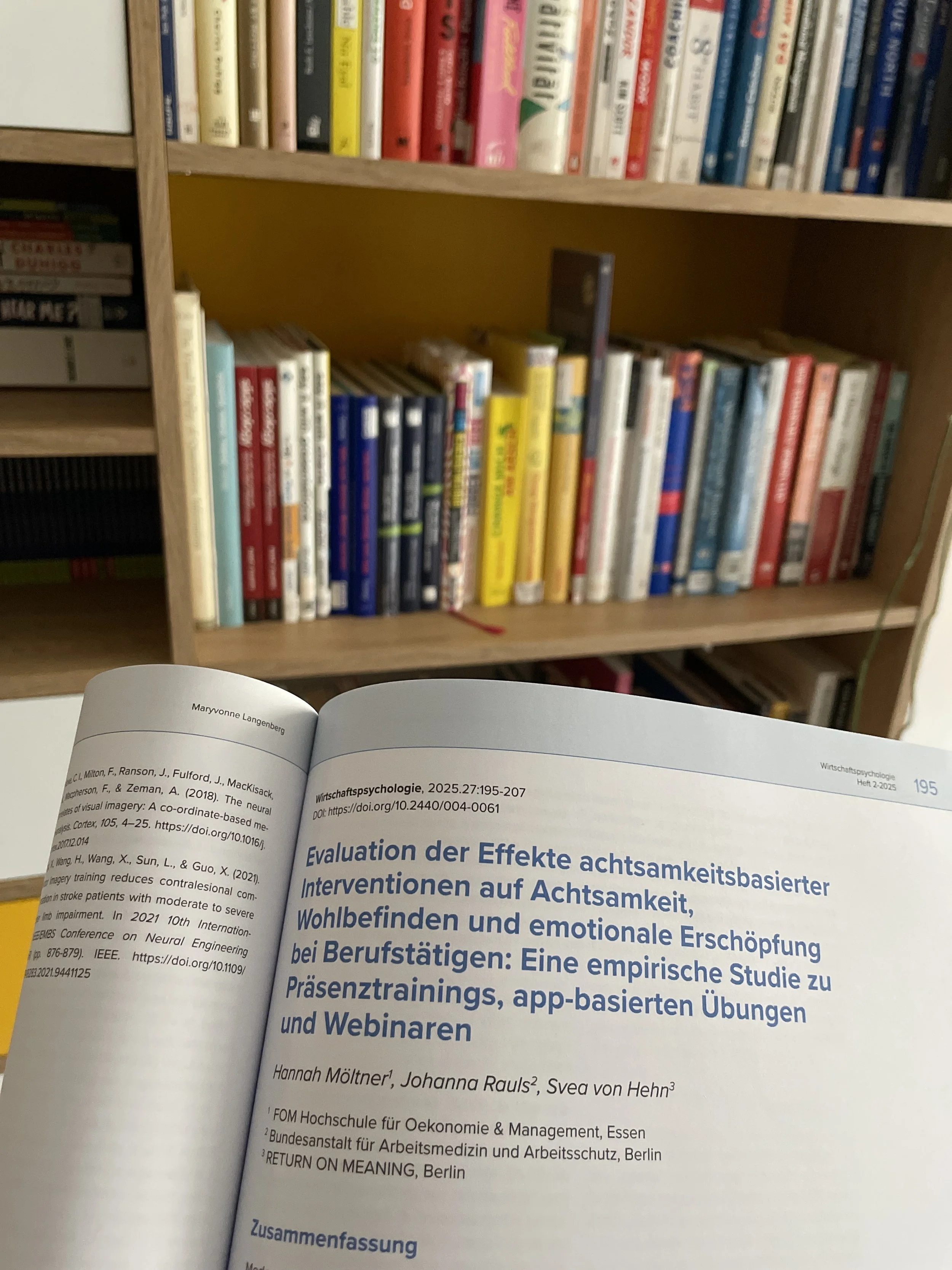 Wissenschaftliche Studie: Achtsamkeit im Arbeitskontext
