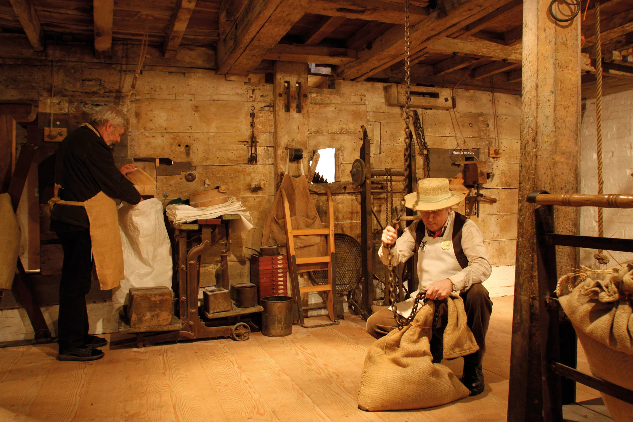 Cogglesford-Mill.jpg
