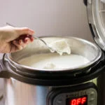 How to make yogurt in an Instant Pot || by Hayley Fiser || thehayleyfiser.com