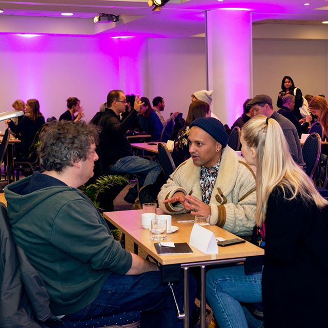 Pics from speed meetings Part Deux are here! Thank you to everyone who came to Airwaves Pro and helped make the events a success. 🥳 📸@catgbeck