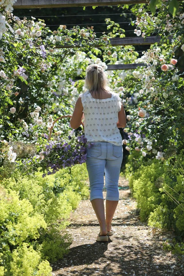 helen-carson-balsham-flowers-arranging.jpg