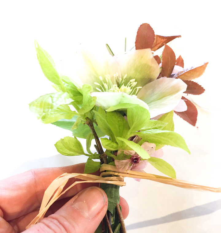 flower-arranging-bouquet-groom.jpg