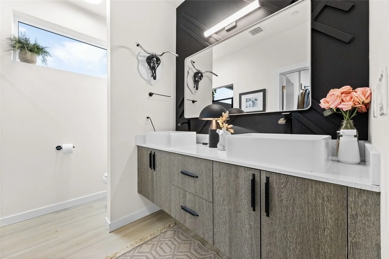 Gray Melamine 13-R.jpeg