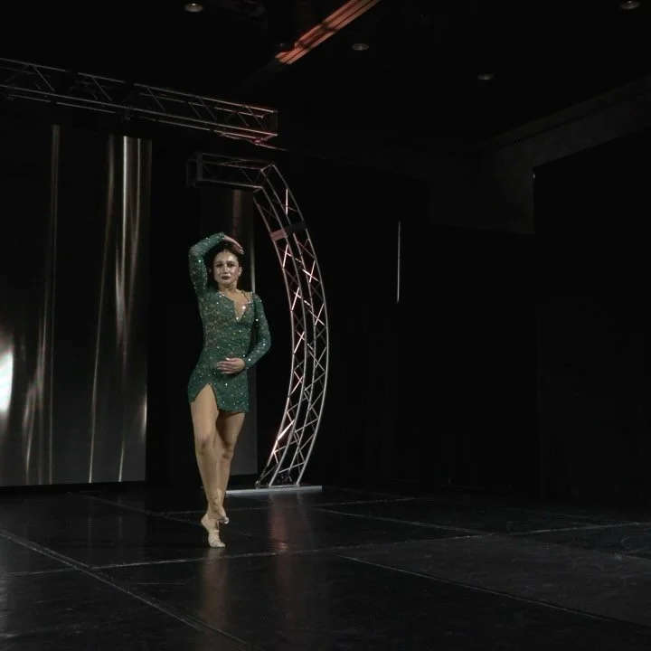 🩷 SHOWSTOPPER SOLOS RESULTS🩷

We are so proud of our dancers for their amazing solo performances. 🙌🏼

📹 Featuring our highest scoring teen elite &amp; senior elite soloists Audrey &amp; Ella. 

Hanging by a Thread
Dancer: Ella DiMaio 
Choreograp