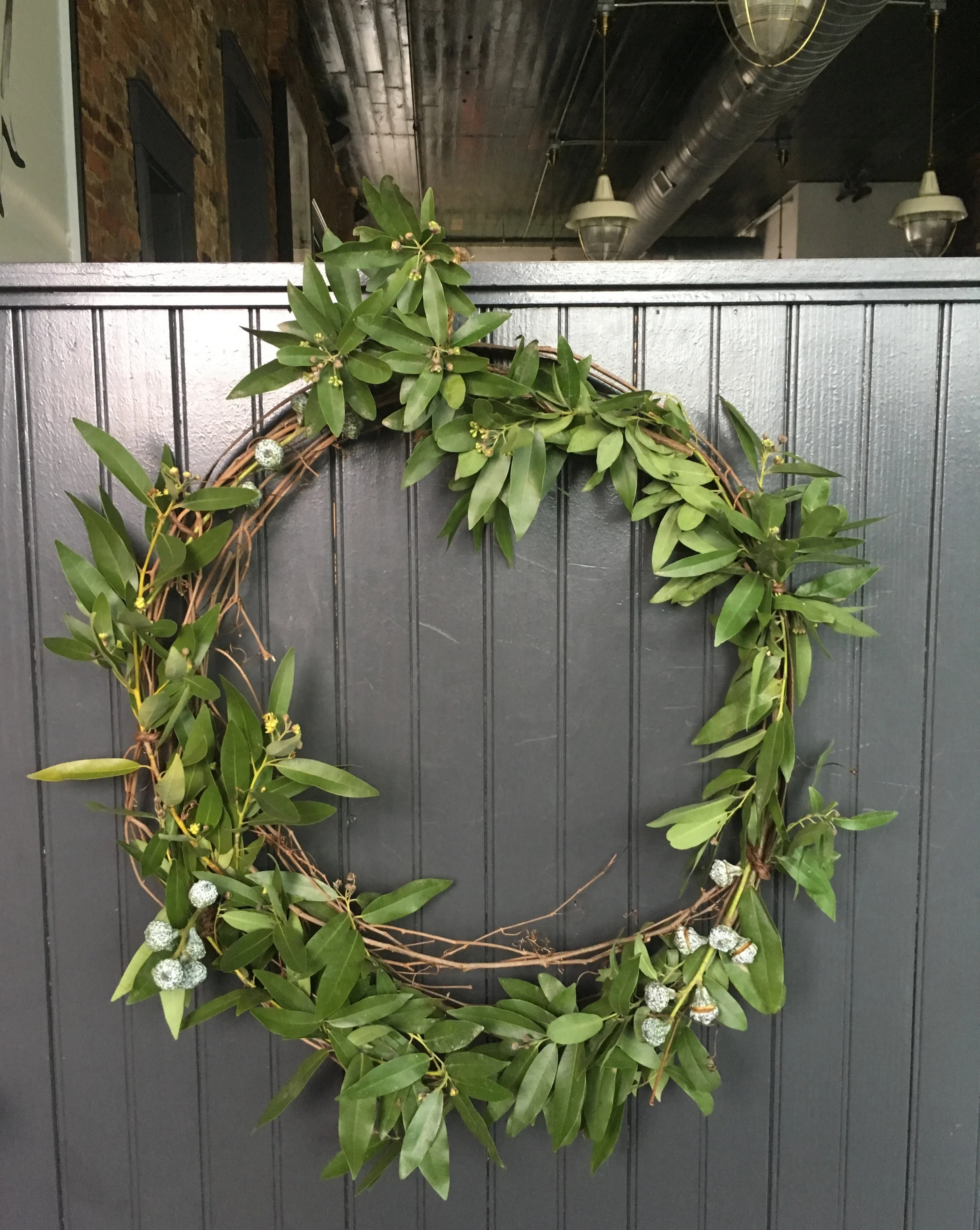 Flowers_Holiday_BG_BayWreath.jpg