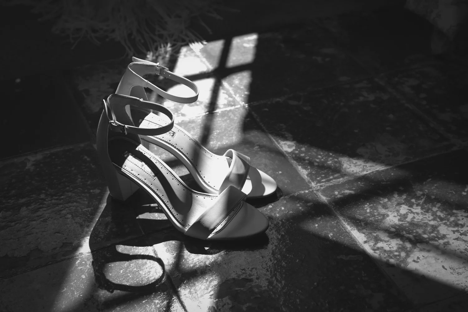 PortugalWedding_SarahBurtonPhotography-14.jpg