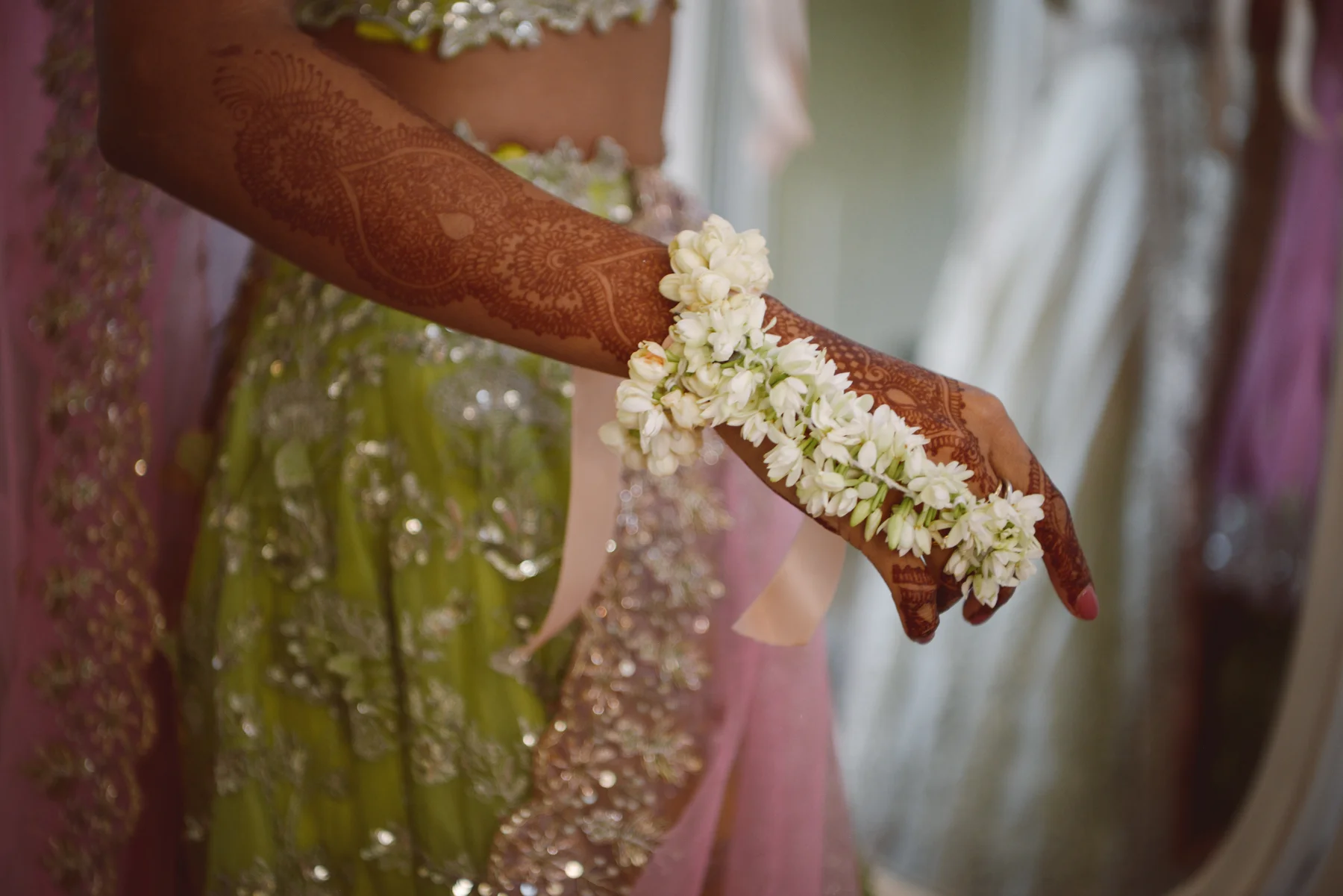 Eshita&James_HedsorHouseweb-25.jpg