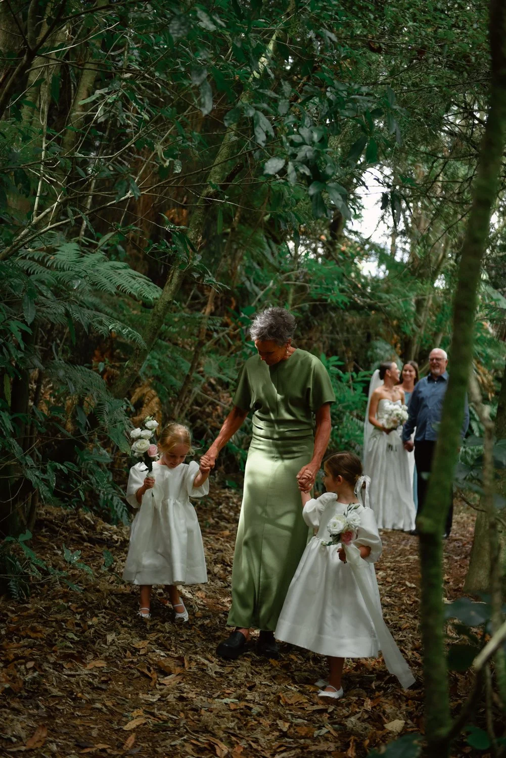NewZealand-analogue-wedding-photographer-SarahBurton-29.jpg