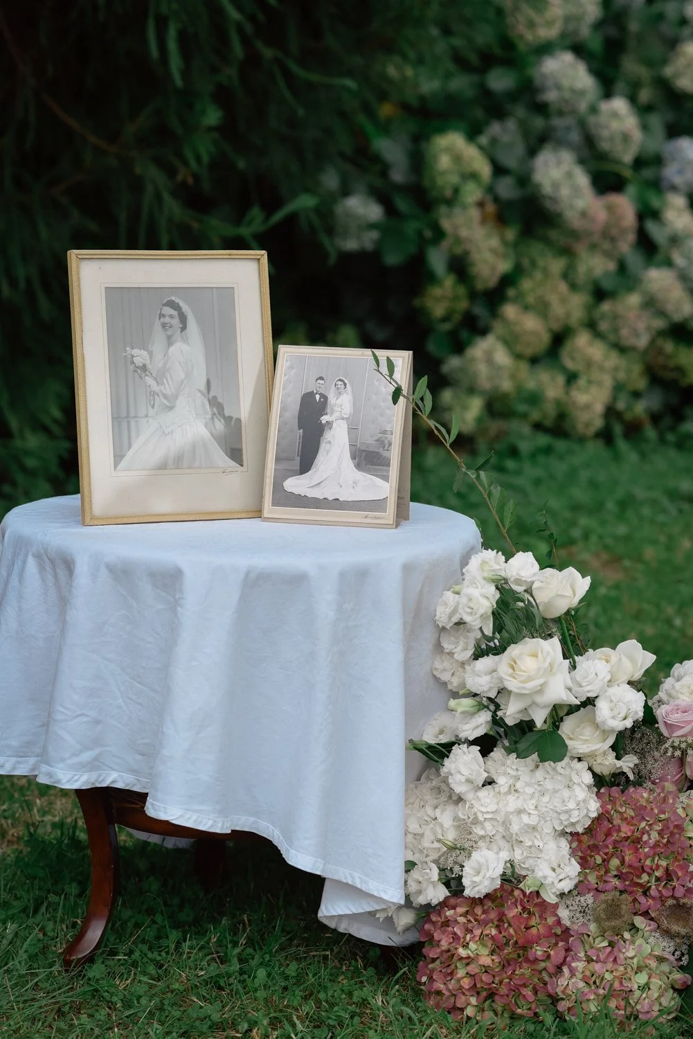 NewZealand-analogue-wedding-photographer-SarahBurton-101.jpg