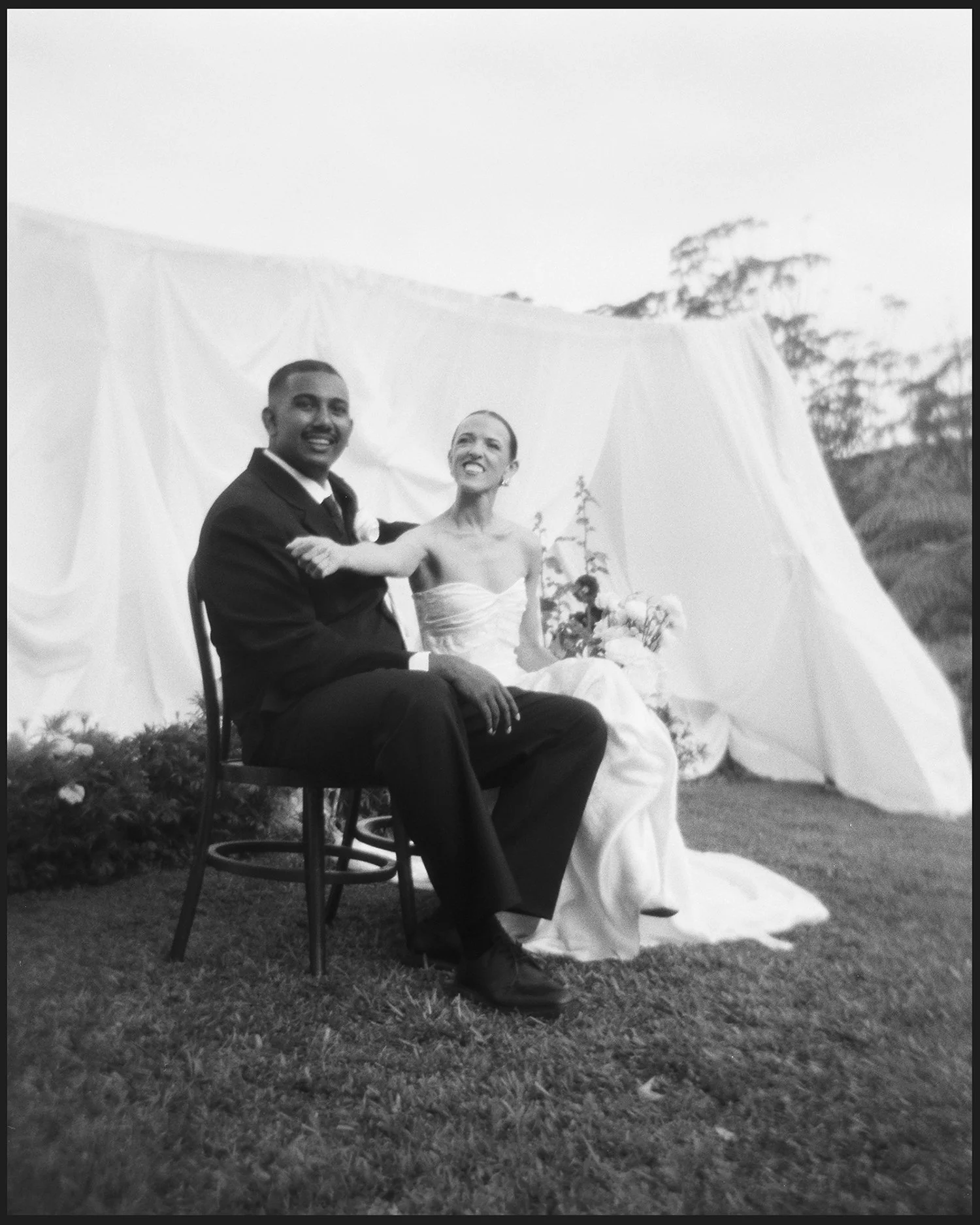 NewZealand-analogue-wedding-photographer-SarahBurton-136.jpg