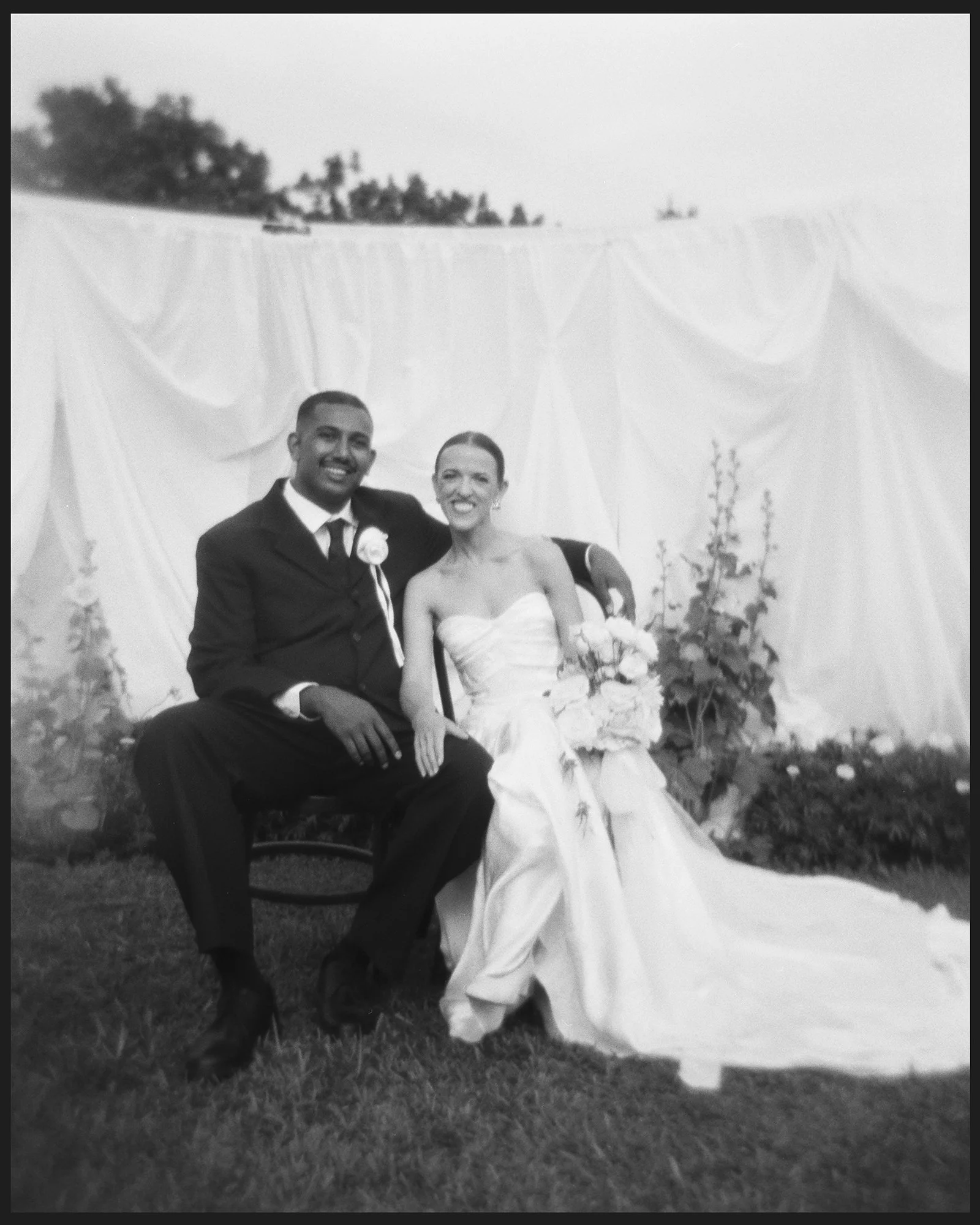NewZealand-analogue-wedding-photographer-SarahBurton-137.jpg
