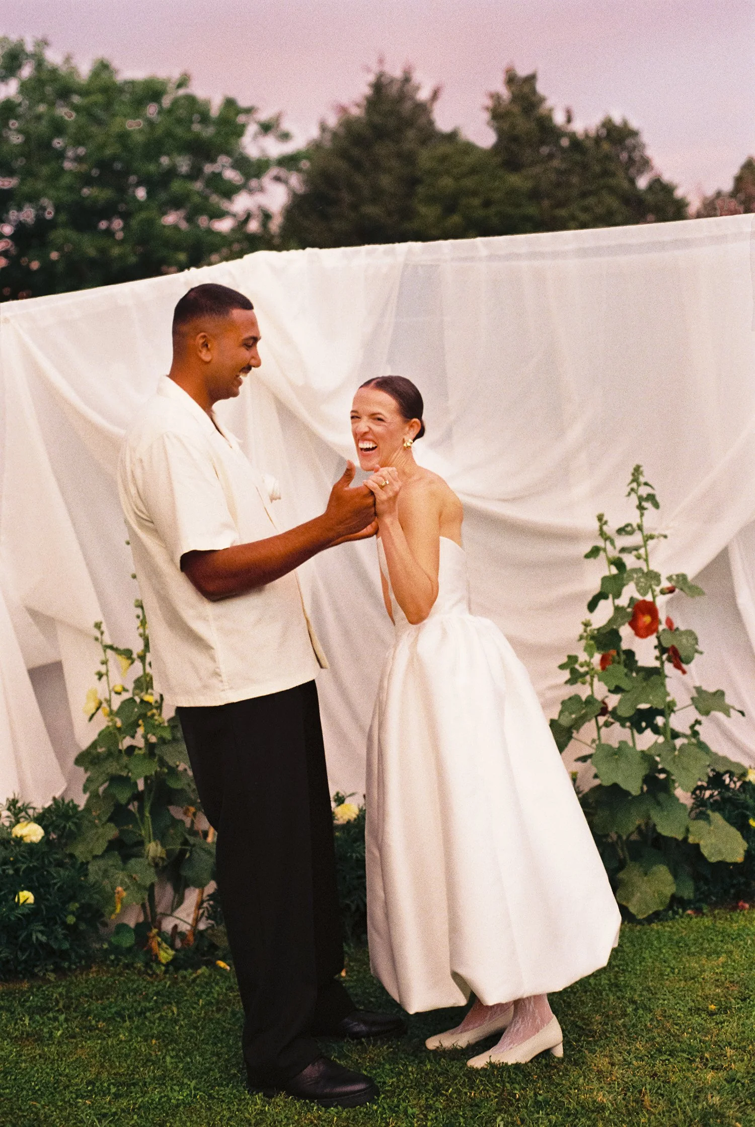 NewZealand-analogue-wedding-photographer-SarahBurton-163.jpg