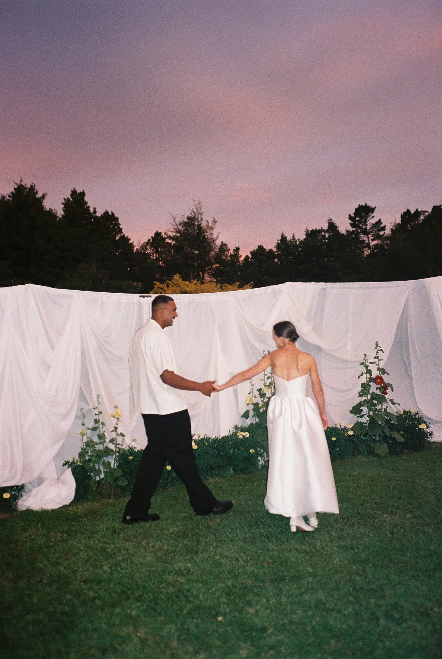 NewZealand-analogue-wedding-photographer-SarahBurton-169.jpg
