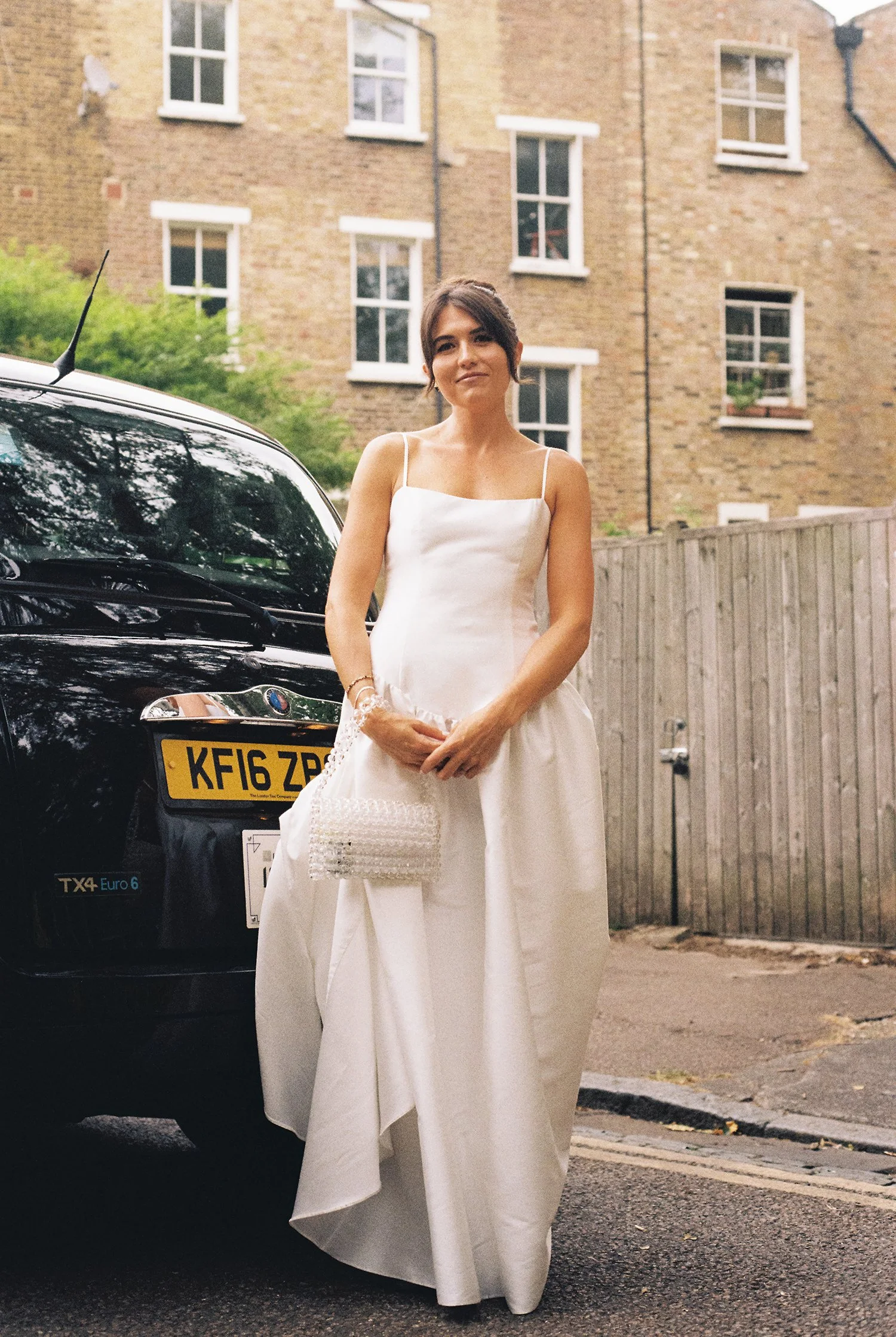 HackneyTownHall-wedding-analogue-SarahBurton-5.jpg