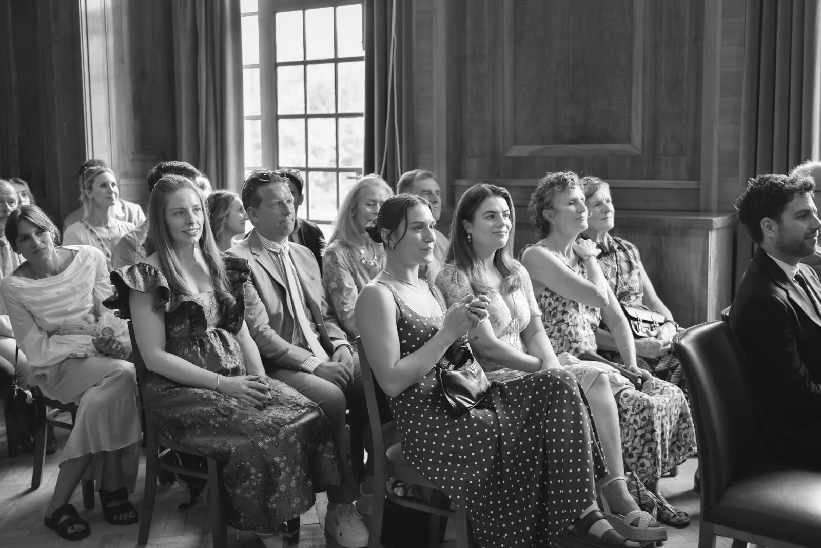 HackneyTownHall-wedding-SarahBurton-20.jpg