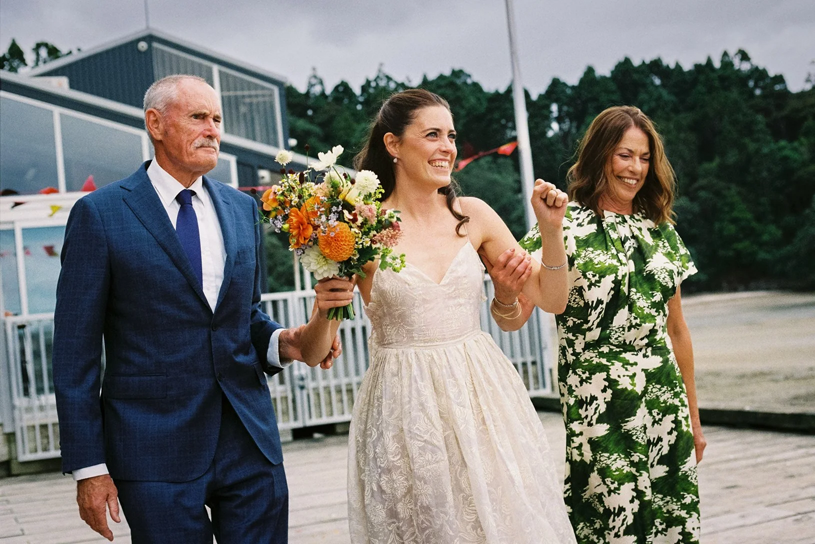 FrenchBayAucklandWeddingFilmPhotographySarahBurton8.jpg
