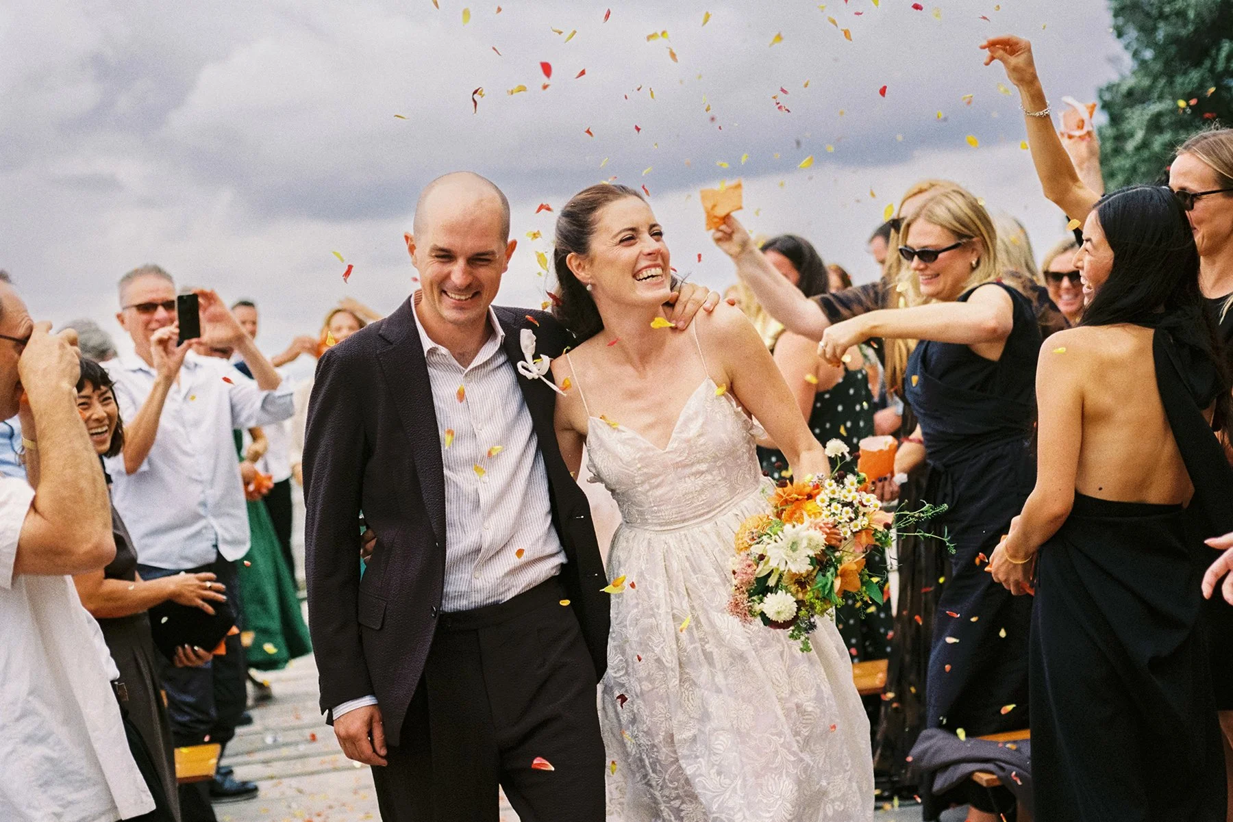 FrenchBayAucklandWeddingFilmPhotographySarahBurton14.jpg
