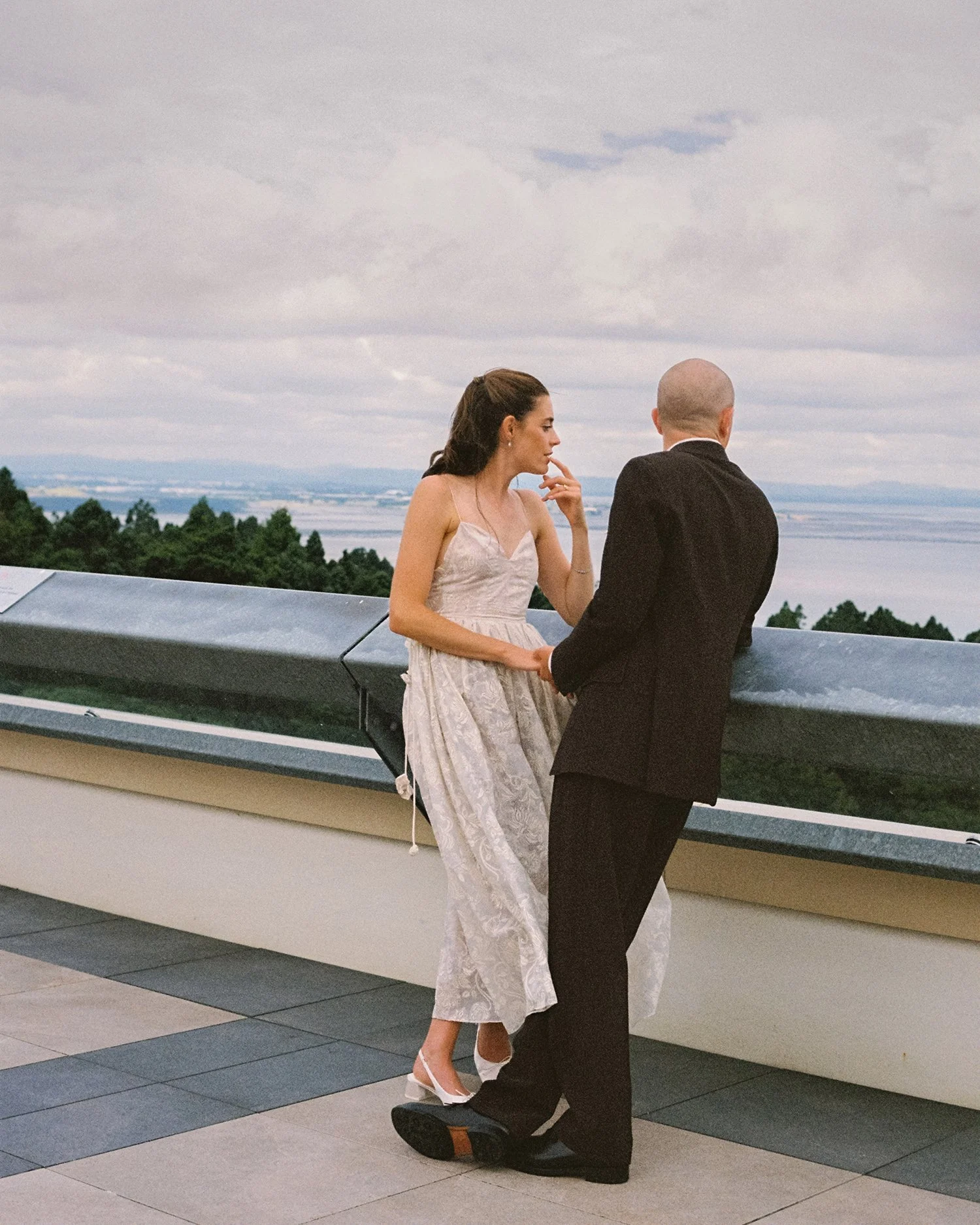 FrenchBayAucklandWeddingFilmPhotographySarahBurton20.jpg