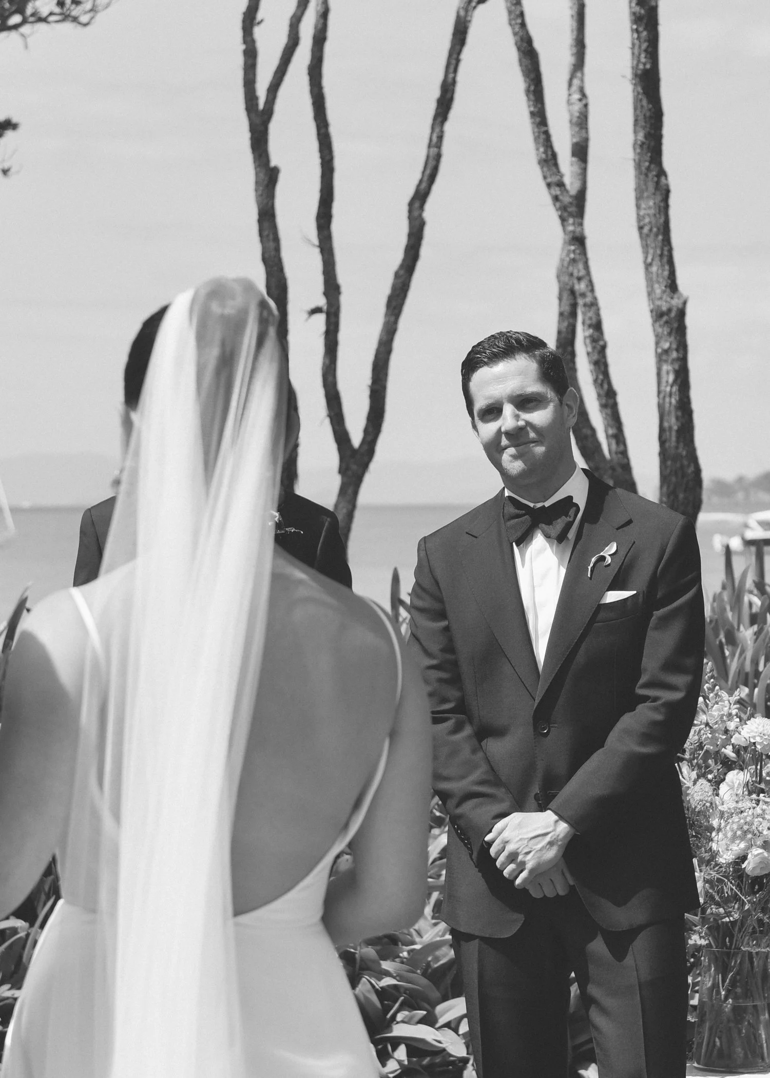 SarahBurtonWeddings_Waiheke-11.jpg