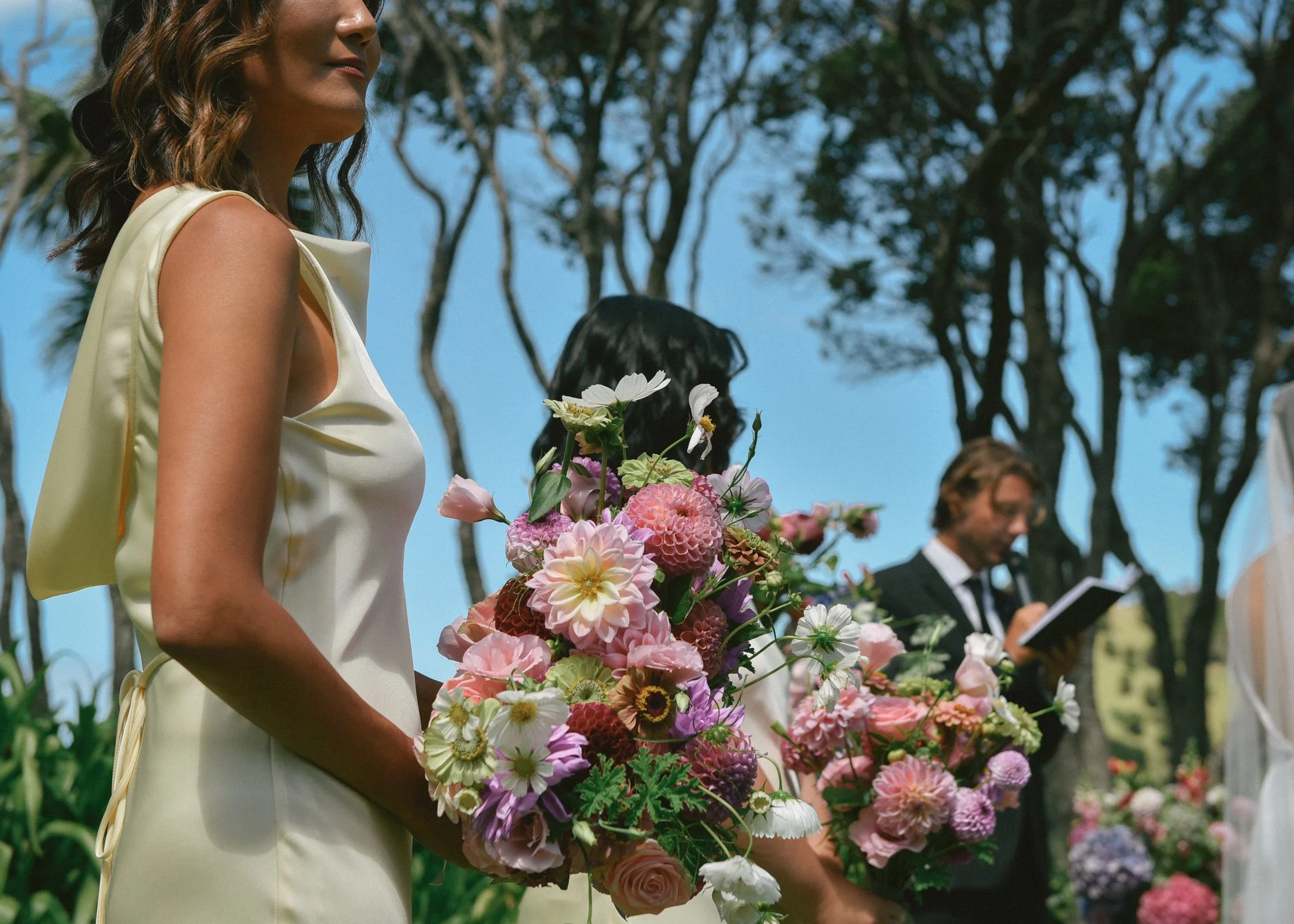 SarahBurtonWeddings_Waiheke-13.jpg