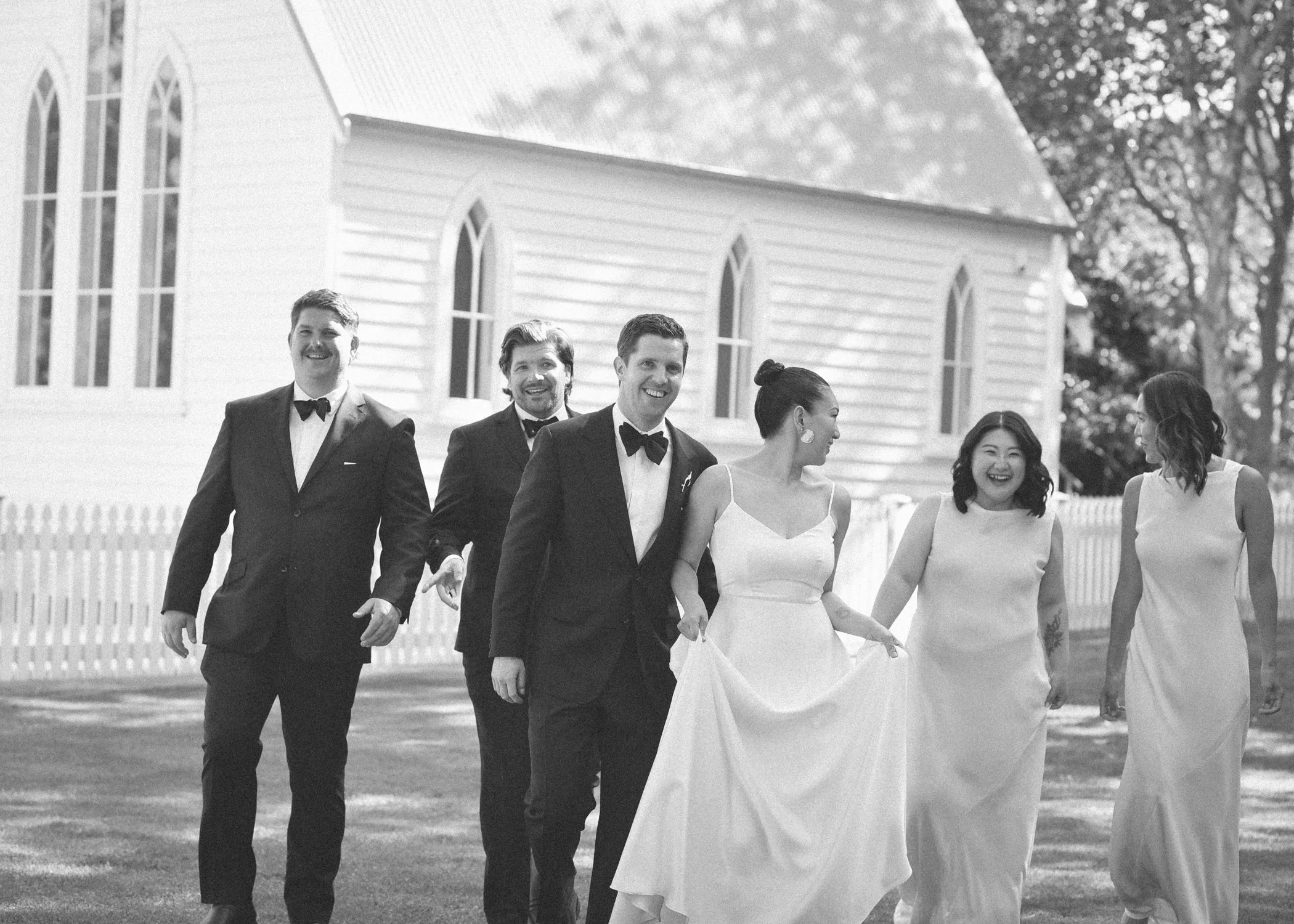 SarahBurtonWeddings_Waiheke-26.jpg