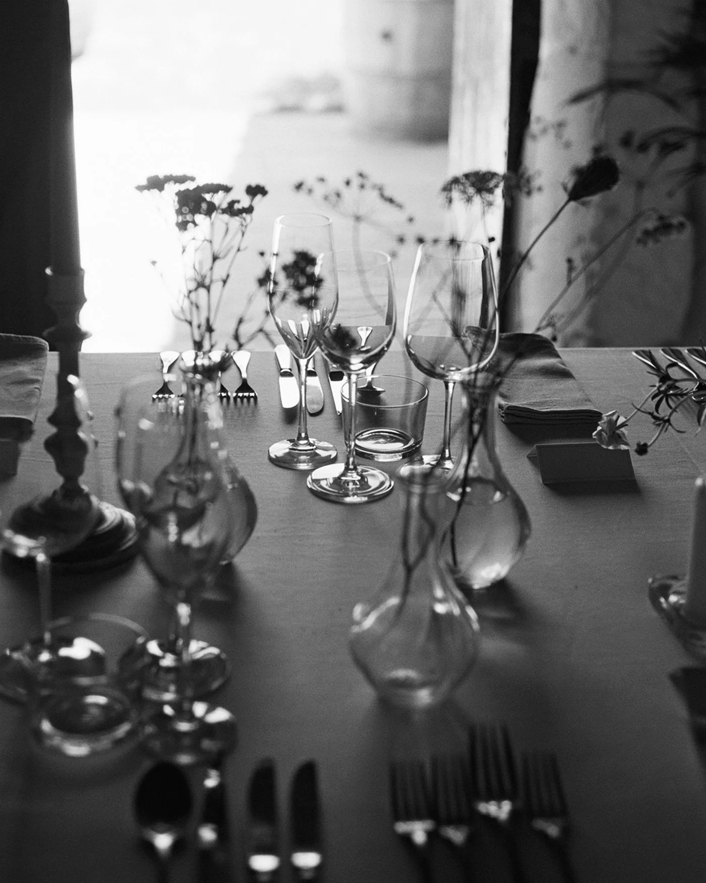 SarahBurtonWeddings_Bordeaux_Film_4.jpg